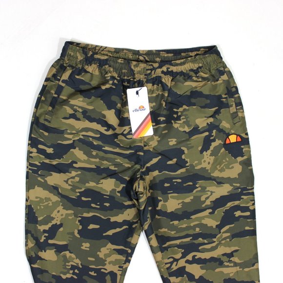 ellesse camo shorts